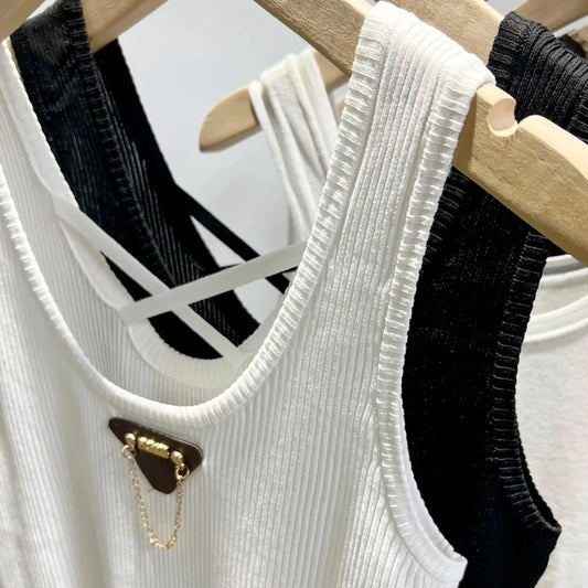 Chic Sleeveless Tank Top